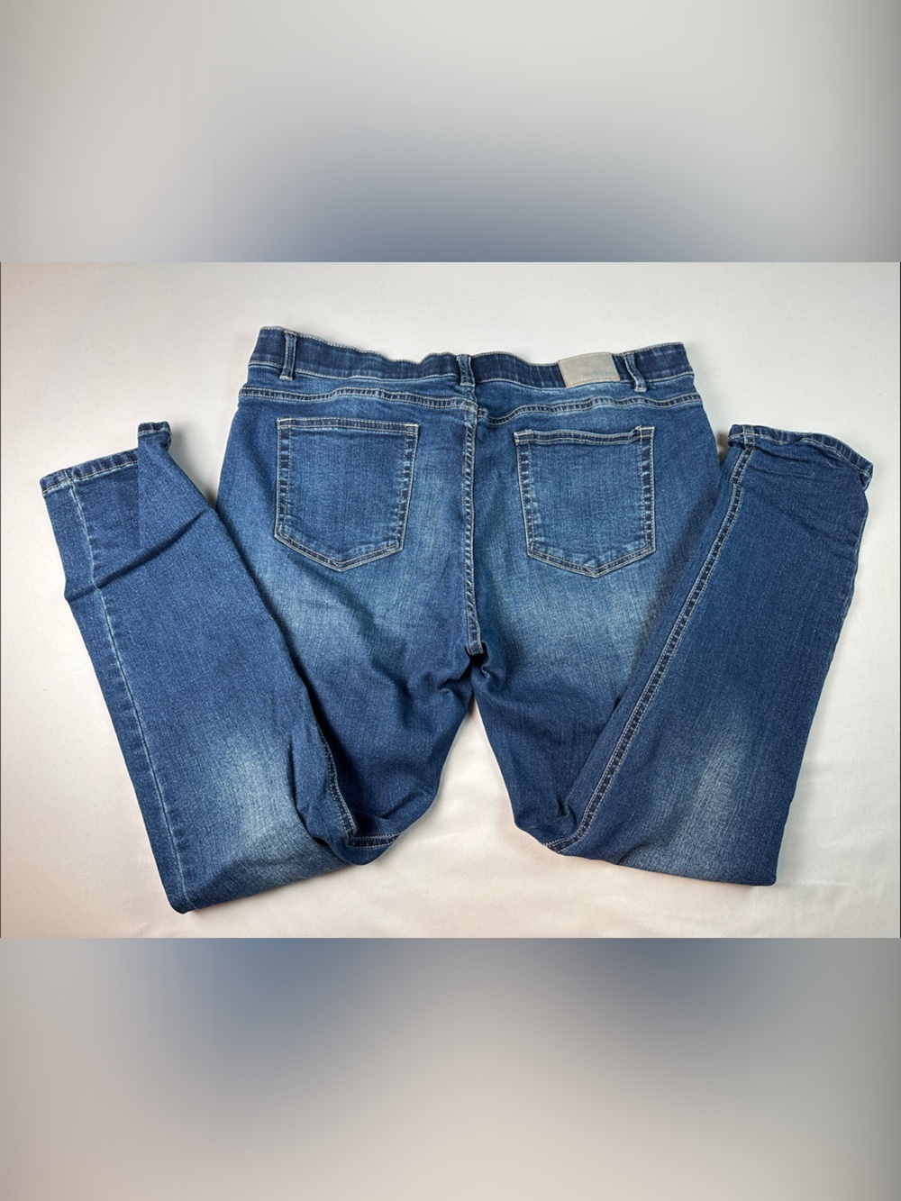 Women's Midwash Distressed Skinny Jeans Stretch Elastic Waist Size 18